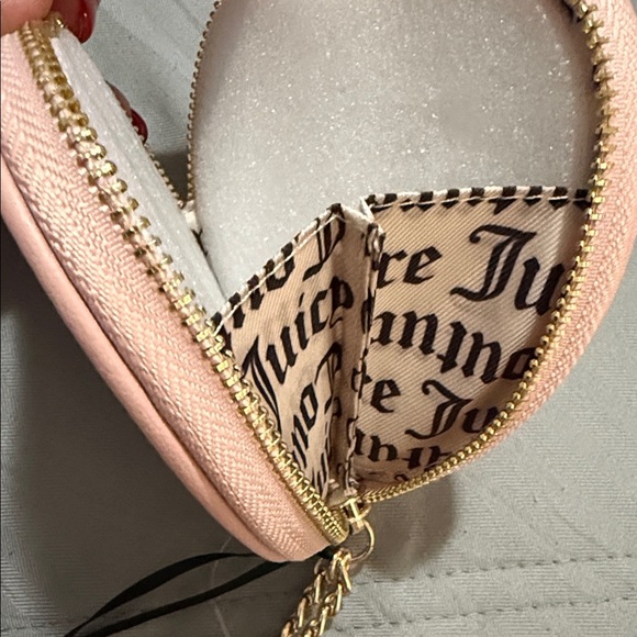 Juicy Couture Pink Heart Key Holder - Picture 5 of 7